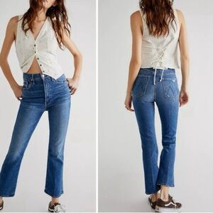 EUC Mother high waisted smokin double ankle in the color broken record size 28